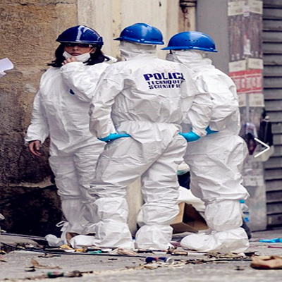 Химикат чистой комнаты устранимого Coverall набора PPE водоустойчивый